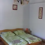 Kemences Vendeghaz Mikohaza
