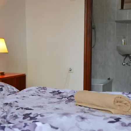 Kemences Vendeghaz Guest house
