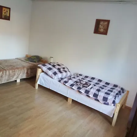 Kemences Vendeghaz Guest house *